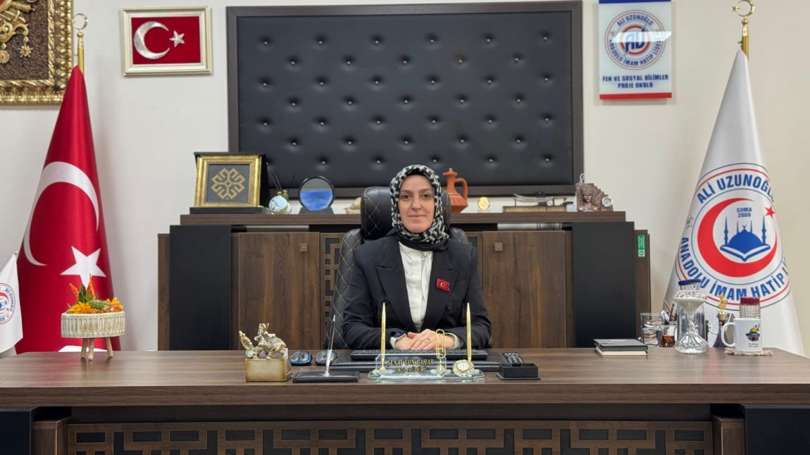 Şenay GÜN BAHAR  - OKUL MÜDÜRÜ